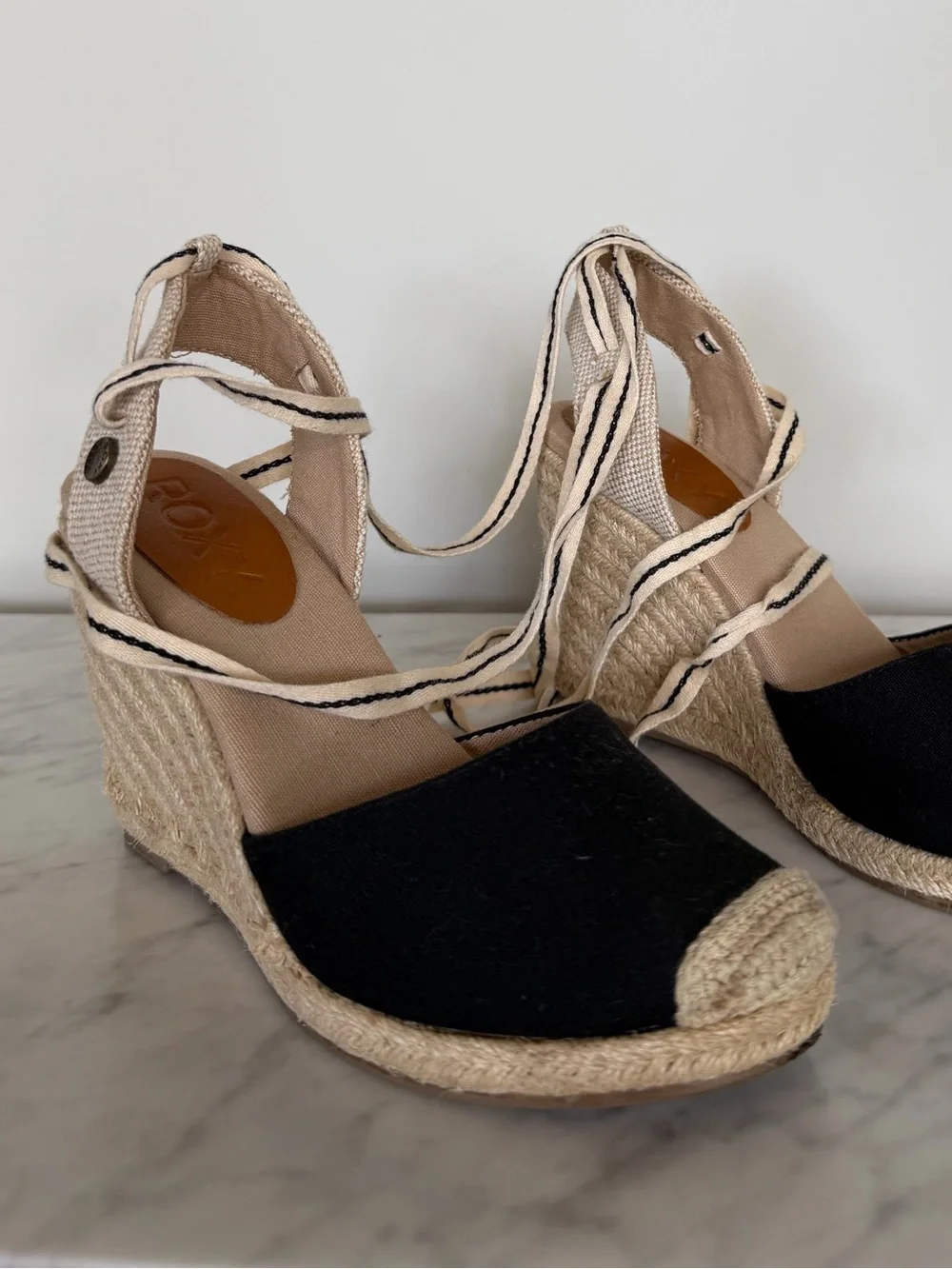 Roxy Black Canvas Lace-Up Espadrille Wedge Sandals Size 7 Ankle Wrap